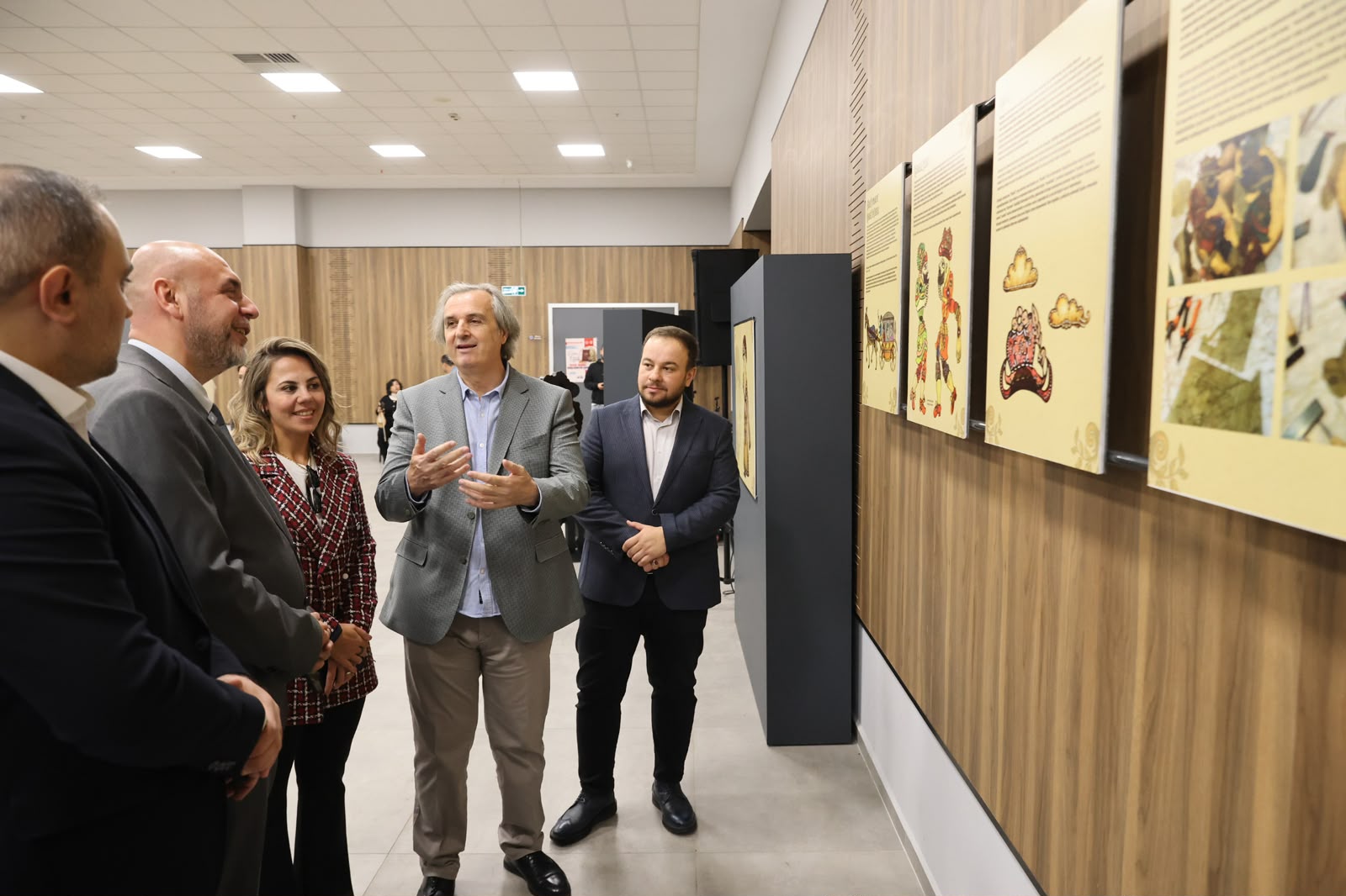 KARAKUM, Orhangazi’de “Perdenin Arkasındaki Bursa”yı anlattı